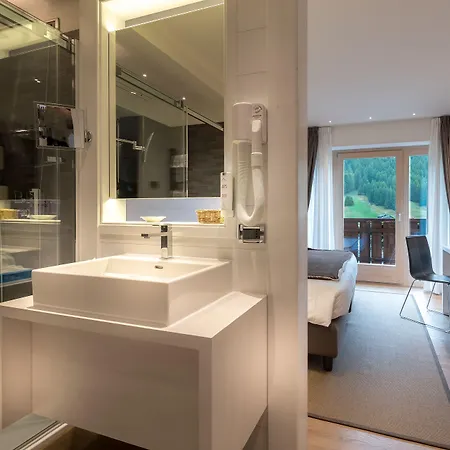 Hotel Astoria 4*