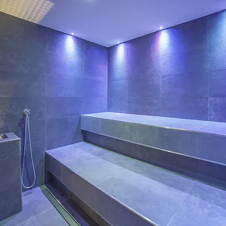 Astoria 4*
