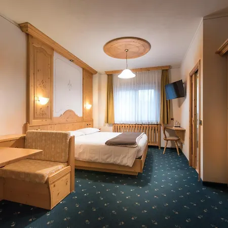 Hotel Astoria 4*