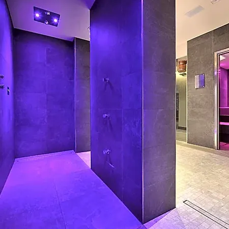 Hotel Astoria 4*
